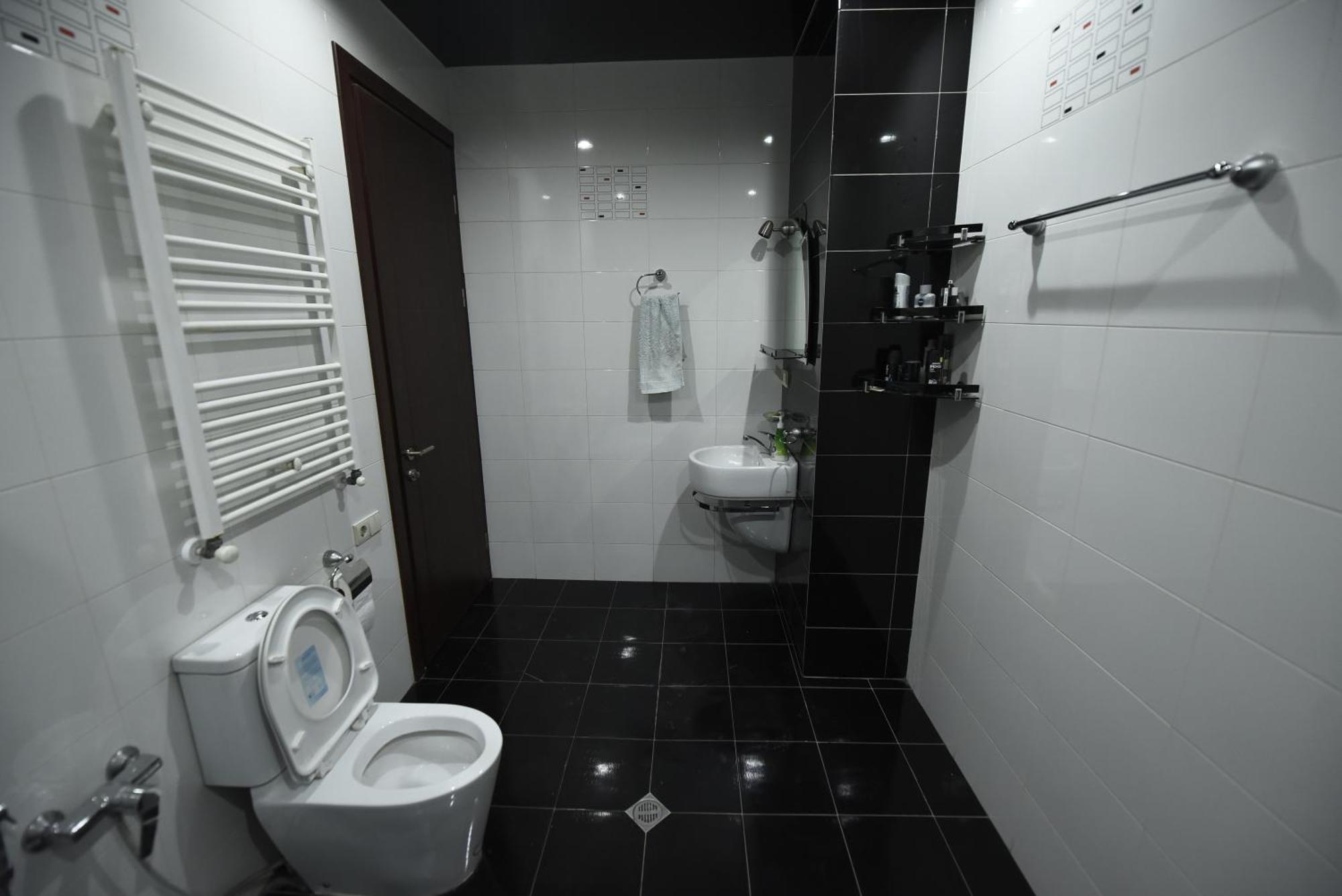 Family Hotel Avlabar Tiflis Exterior foto