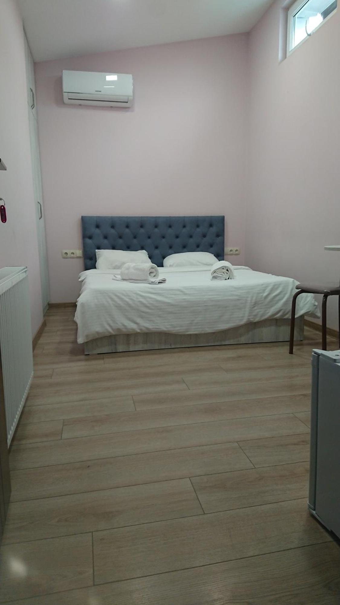 Family Hotel Avlabar Tiflis Exterior foto